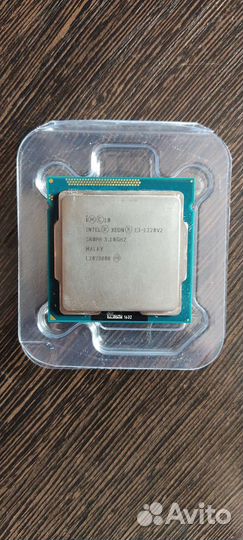 Xeon e3 1220 v2