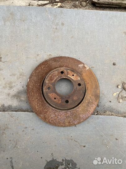 Передние диски тормозные mitsubisi carisma