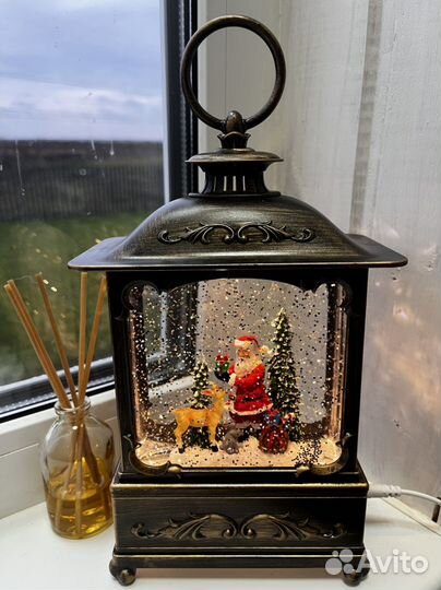 Большой новогодний музыкальный светильник