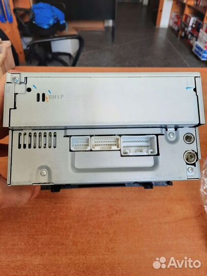 Магнитола toyota land cruizer prado 8612060510