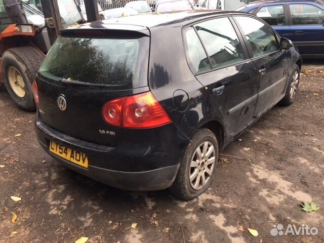 Разбор на запчасти Volkswagen Golf 5