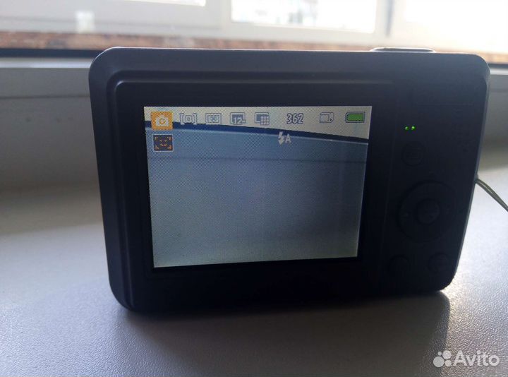 Компактный цифровой фотоаппарат General Electric