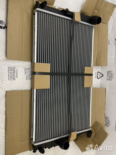 Основной радиатор BMW F30