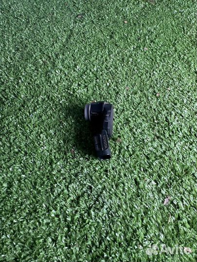 Парктроник передний Toyota RAV4