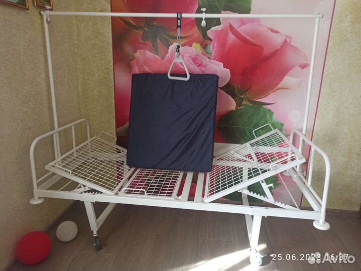 Медицинская кровать для лежачих больных бу