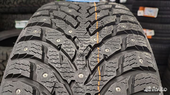 Nokian Tyres Hakkapeliitta 9 205/50 R17 93T