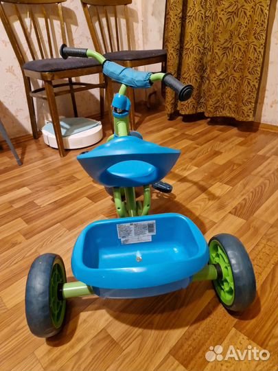 Трехколесный велосипед