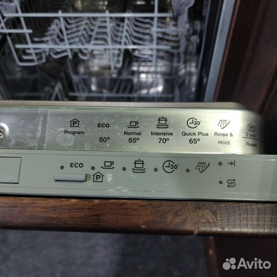 Посудомоечная машина Electrolux ESL94201LO