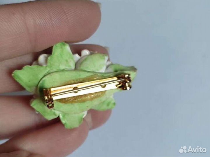 Брошь Фарфор. Англия