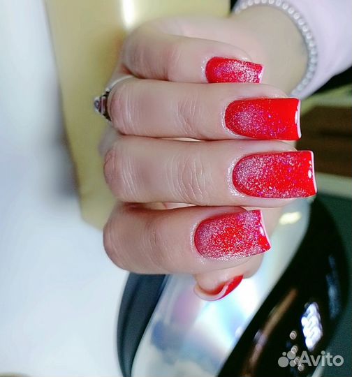 Маникюр и педикюр