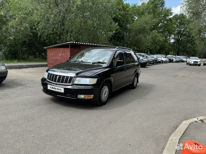 Mitsubishi Chariot 3.0 AT, 1999, 365 000 км