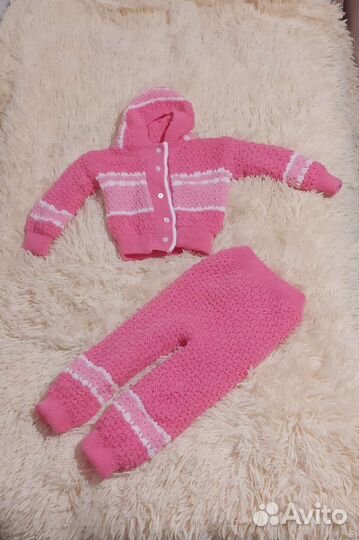 Костюмчик на девочку вязаный