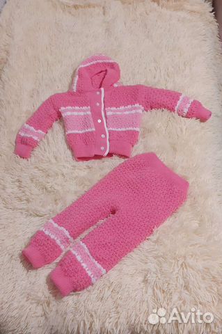 Костюмчик на девочку вязаный