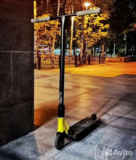 Трюковой самокат