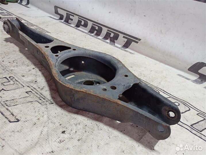 Рычаг подвески нижний задний Volkswagen Touran 1T