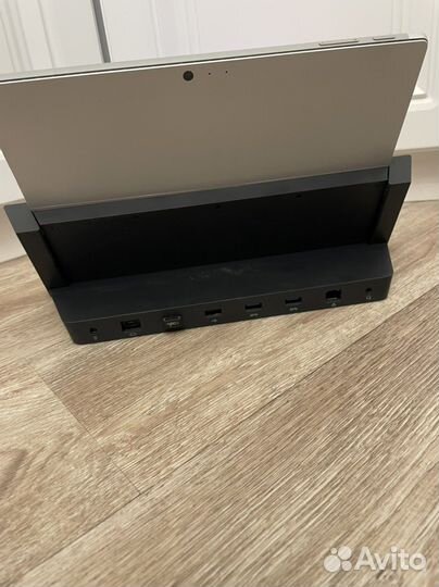 Microsoft surface pro 5 i5/8/256