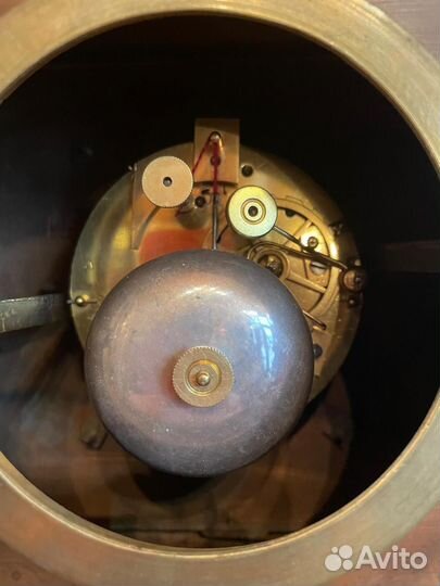 Старинные каминные часы