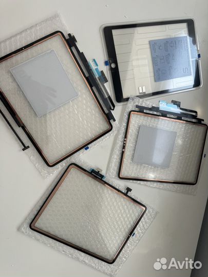 iPad Сенсорный экран