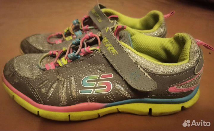 Кроссовки Skechers для девочки 30