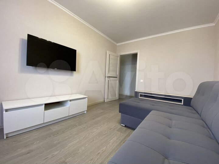 2-к. квартира, 54 м², 8/9 эт.