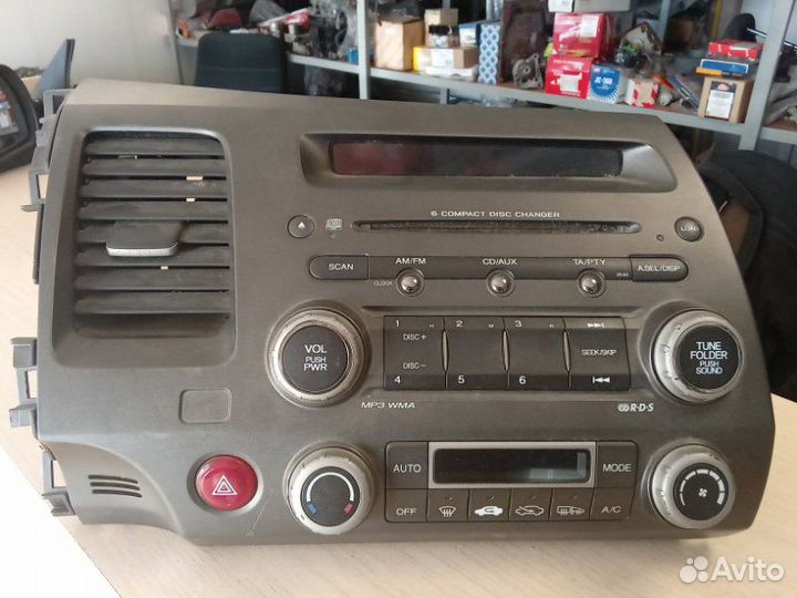 Магнитофон Honda Civic 4D 2006-2012