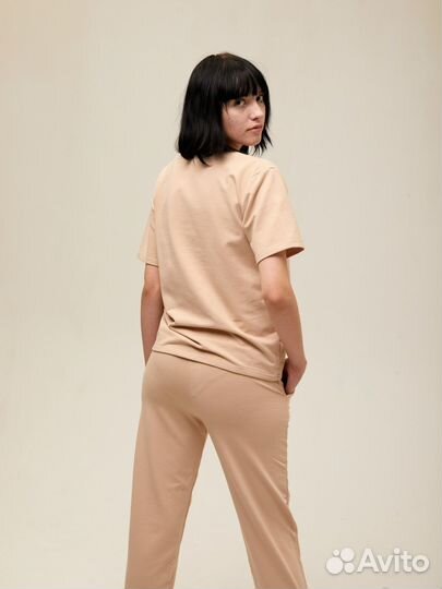 Спортивный комплект женский