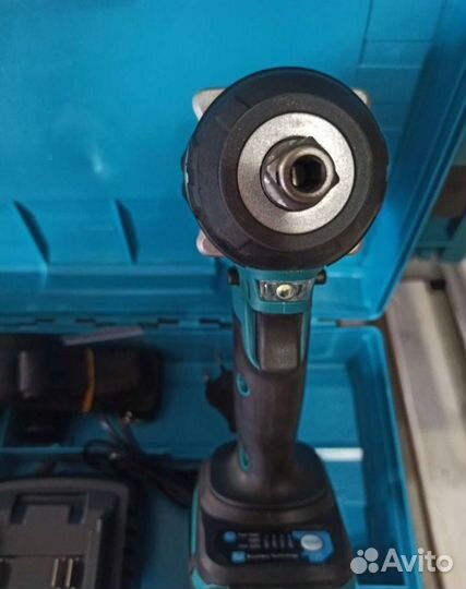 Аккумуляторный гайковерт Makita 350 Нм (Арт.86911)