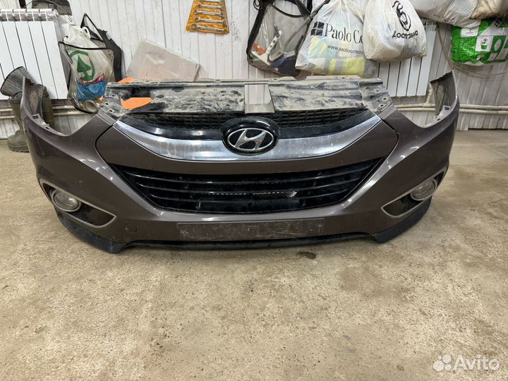 Бампер в сборе оригинал Hyundai ix35 2014