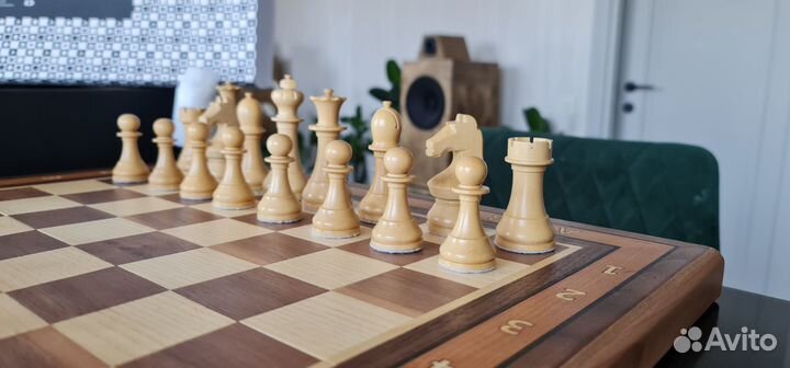 Шахматы турнирные Fide World Chess с доской