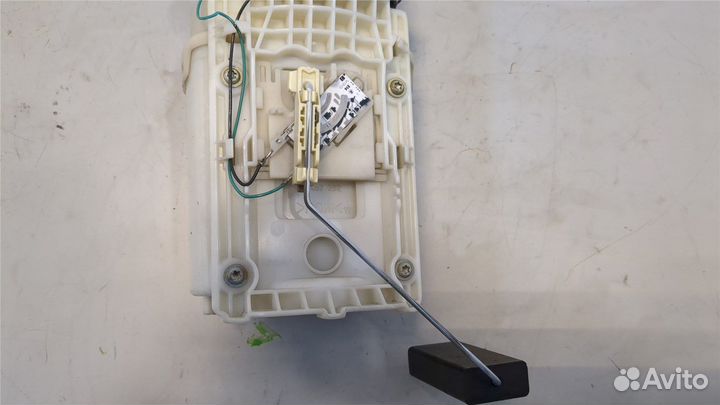 Насос топливный электрический Skoda Fabia, 2000