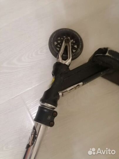 Трюковой самокат skip