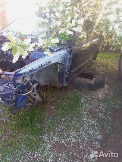 На запчасти субару легаси