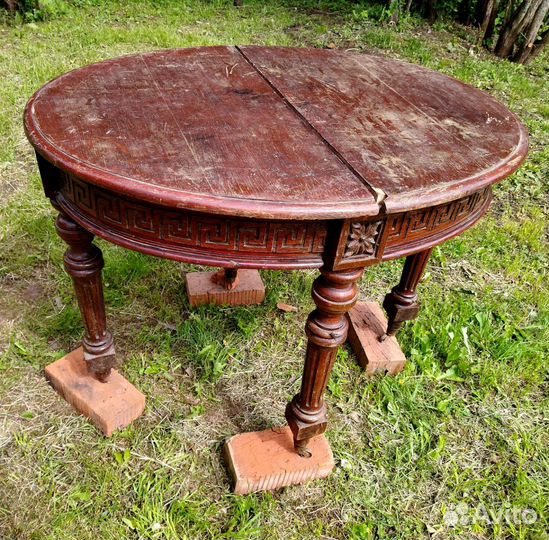 Старинный овальный стол 19 век