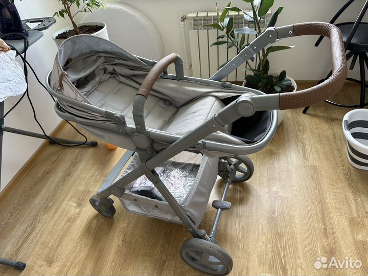 Коляска Happy Baby Linda 2в1