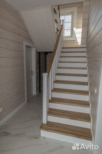 Обшивка лестницы