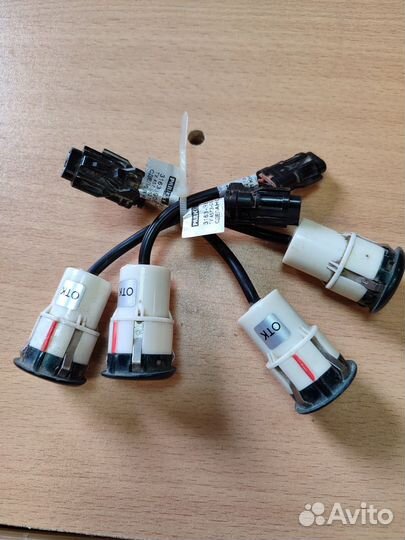 Датчик парковки УАЗ Патриот