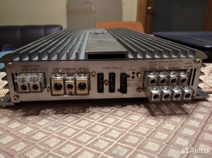 Усилитель,авто