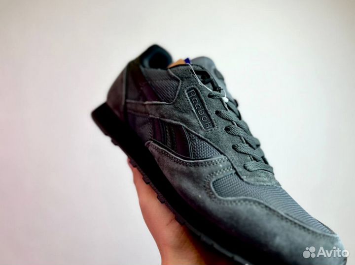 Кроссовки Reebok универсальные