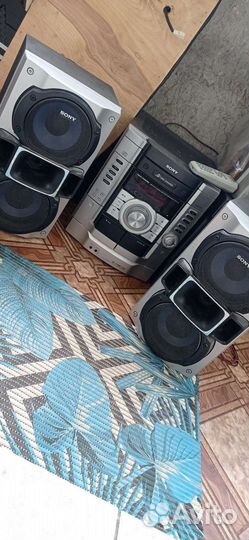 Музыкальный центр sony