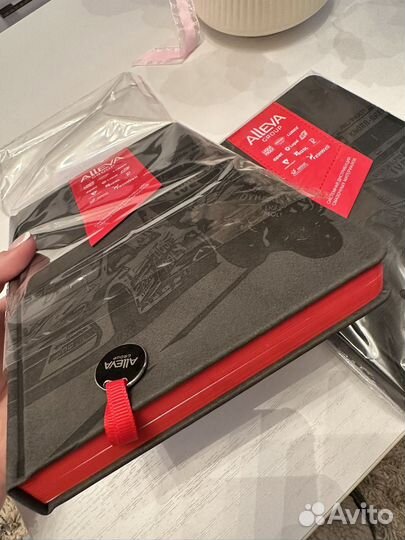 Еженедельник новый датированный 2025 г