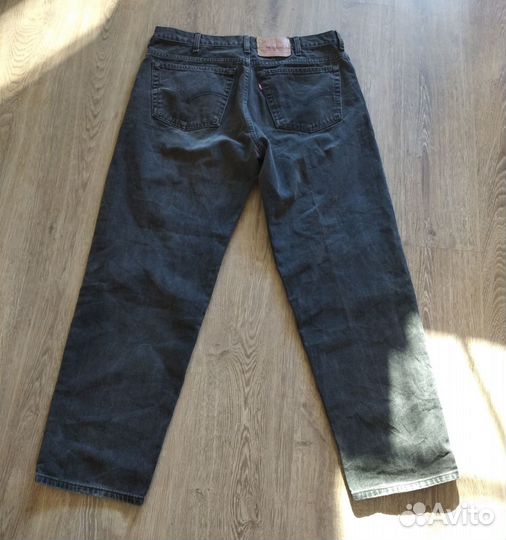 Джинсы Levis 550