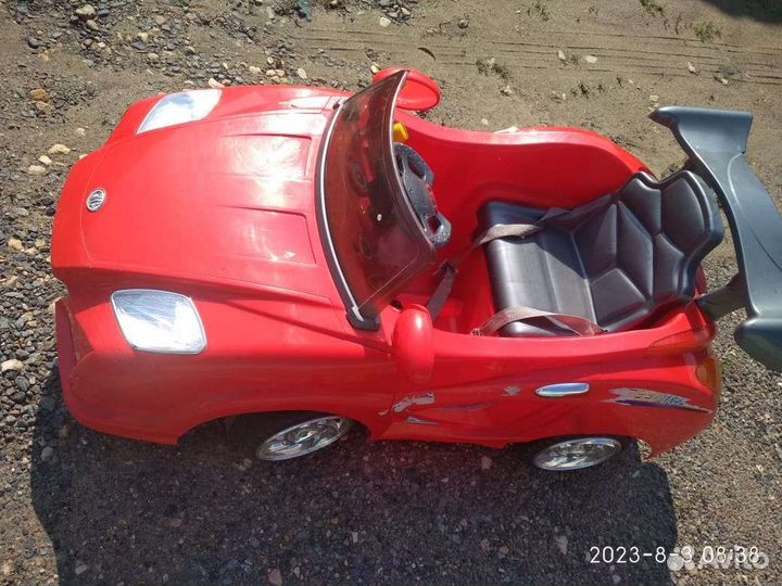 Детский электромобиль