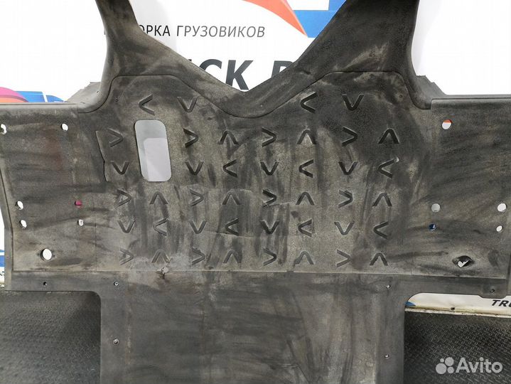 Обшивка пола Iveco Stralis