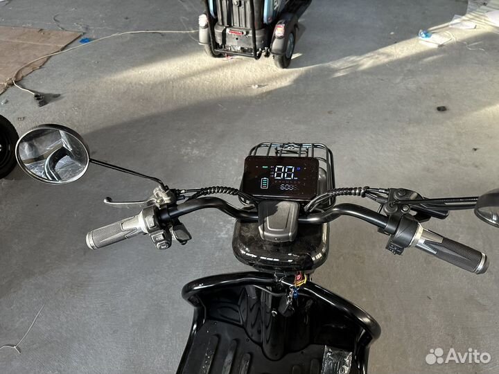 Электроскутер Green трицикл 3 местный 800W