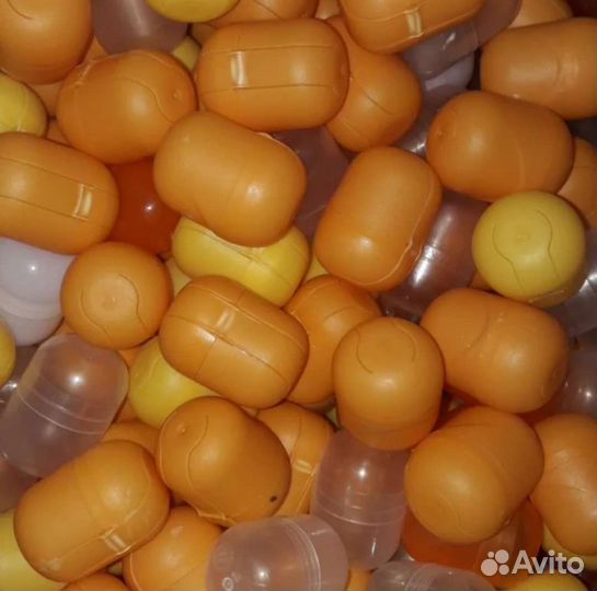 Капсулы от киндеров, баночки от детского питания