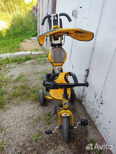 Детский трехколесный велосипед бу