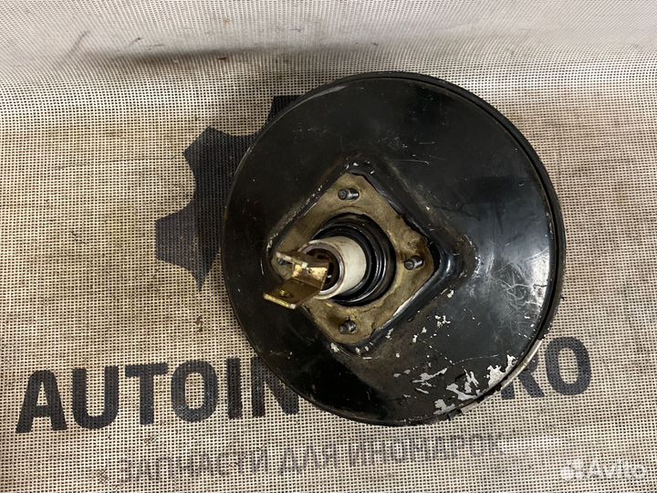 Тормозной вакуумник BMW E36 34331162965