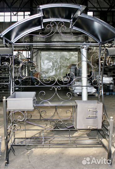 Беседка с мангалом