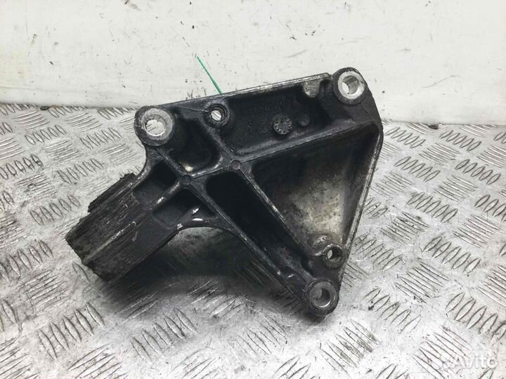 Подушка крепления двигателя Fiat Scudo RHW
