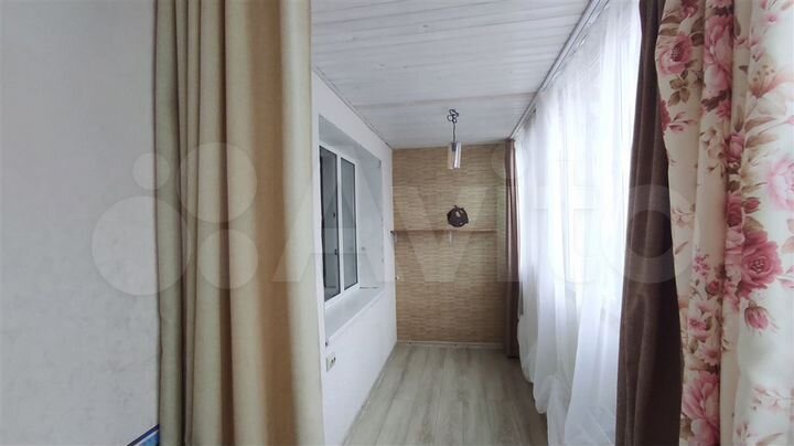 2-к. квартира, 54 м², 2/10 эт.